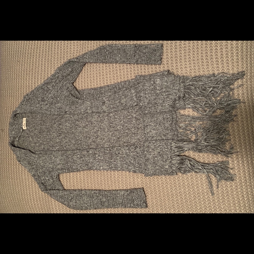 Hollister knit duster//worn once